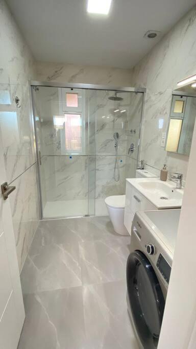 Luxury Apartment-Studio In Marbella! Bagian luar foto