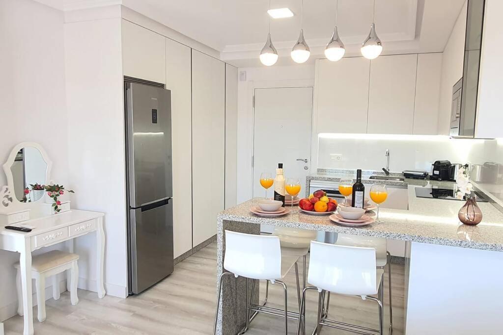 Luxury Apartment-Studio In Marbella! Bagian luar foto